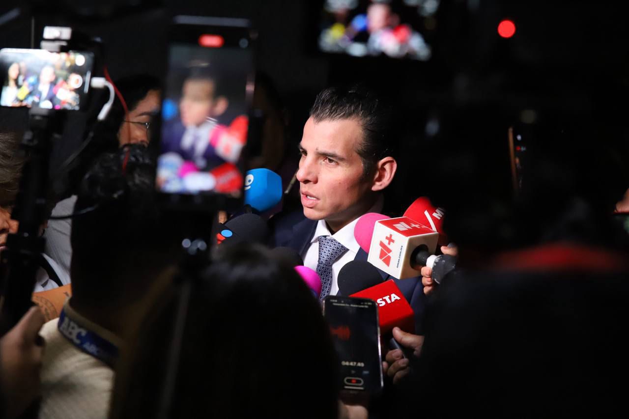 Exige Miguel Flores penas más severas en delitos contra niñas y niños de Nuevo León
