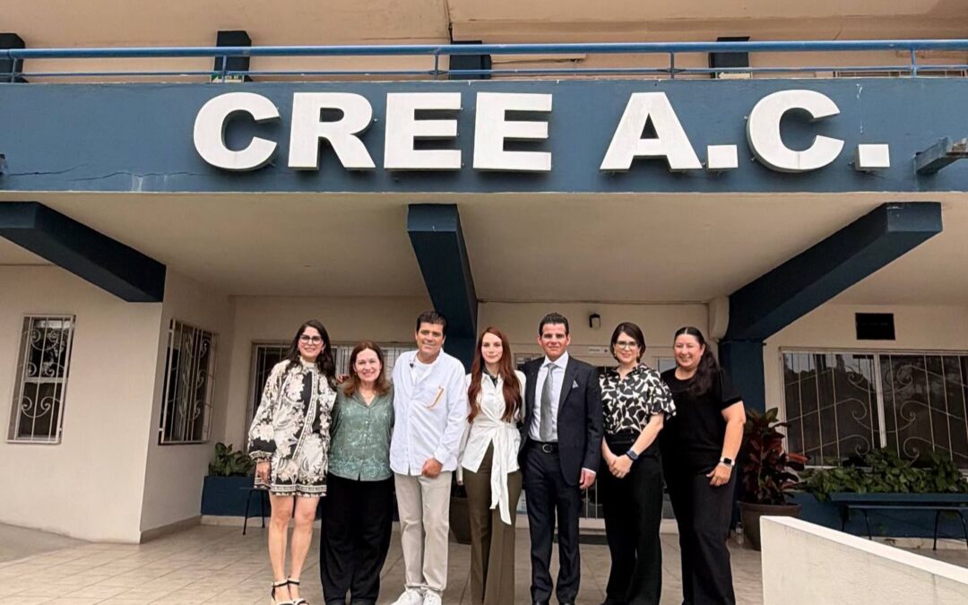 Miguel Flores dona sueldo a asociación CREE 