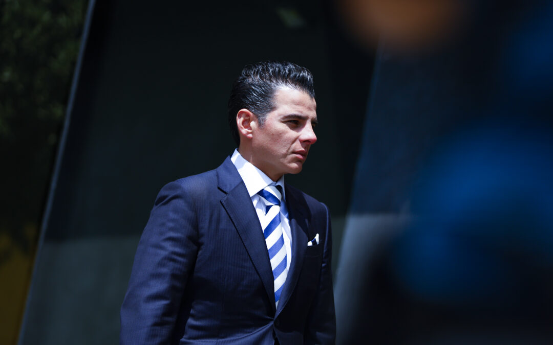 Somos un Gobierno que combate la corrupción.- Mike Flores