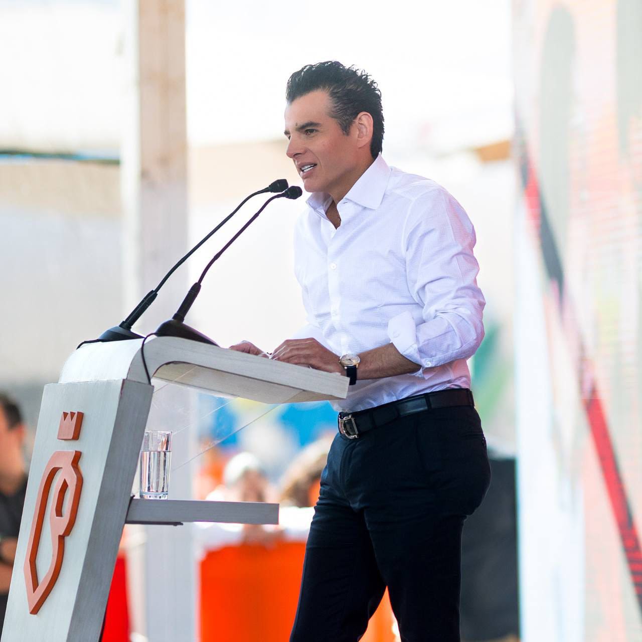 En NL fortalecemos a las MiPyMEs para que crezcan y se integren a la cadena económica: Mike Flores